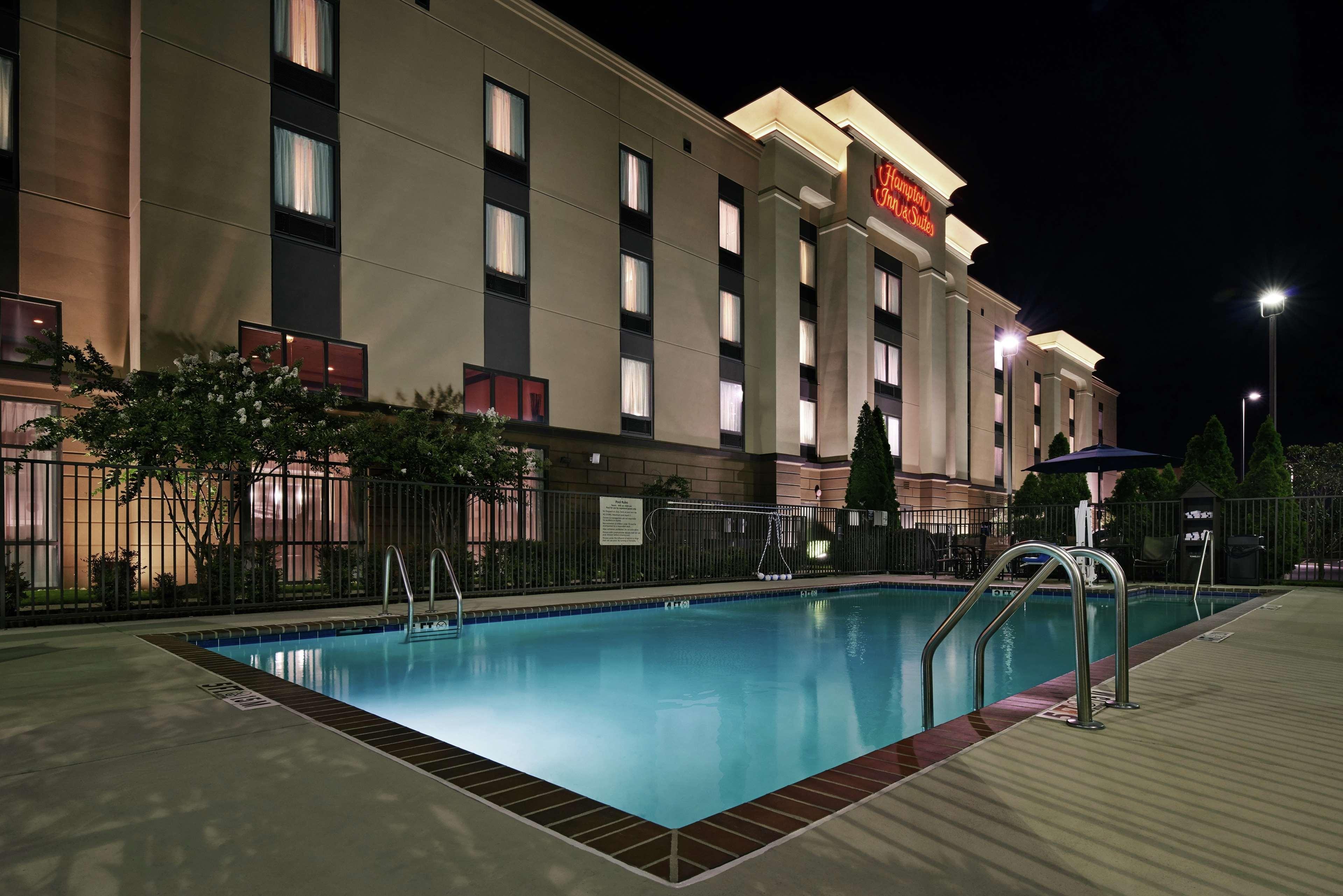 Hampton Inn & Suites Millington Exterior photo