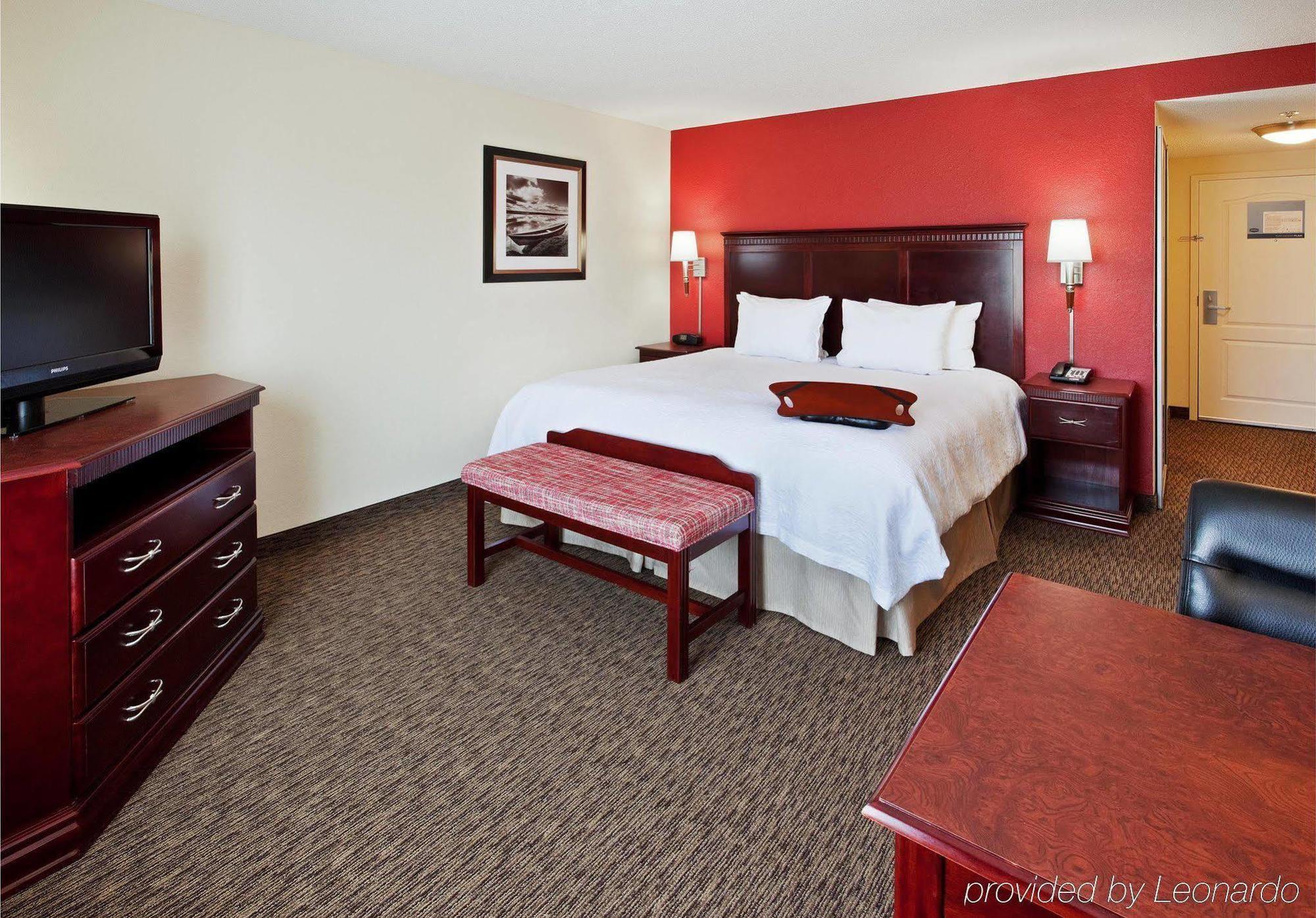 Hampton Inn & Suites Millington Room photo
